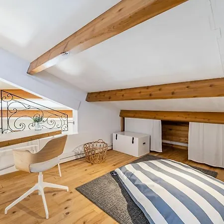 Le Provence, 6 Pers, 5 Min Des Plages Apartment